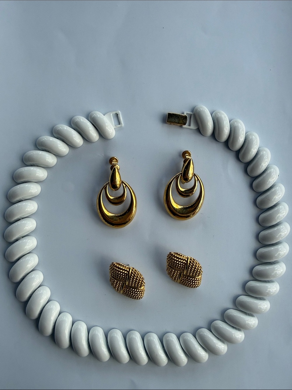 Vintage Napier Lot of 3 - 1 White Enamel Necklace 2 Pair Gold tone Earrings.
